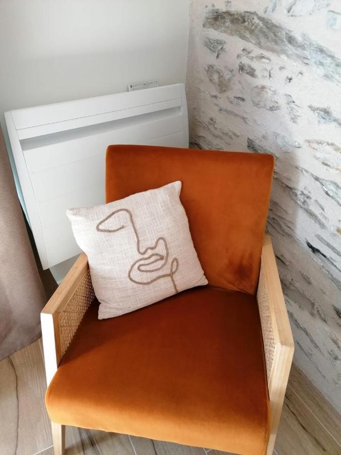 La Petite Boire - Chambres D'Hotes Pres D'Angers Murs-Erigne Bagian luar foto