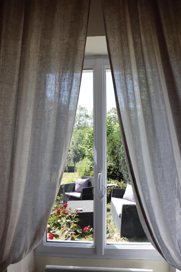 La Petite Boire - Chambres D'Hotes Pres D'Angers Murs-Erigne Bagian luar foto