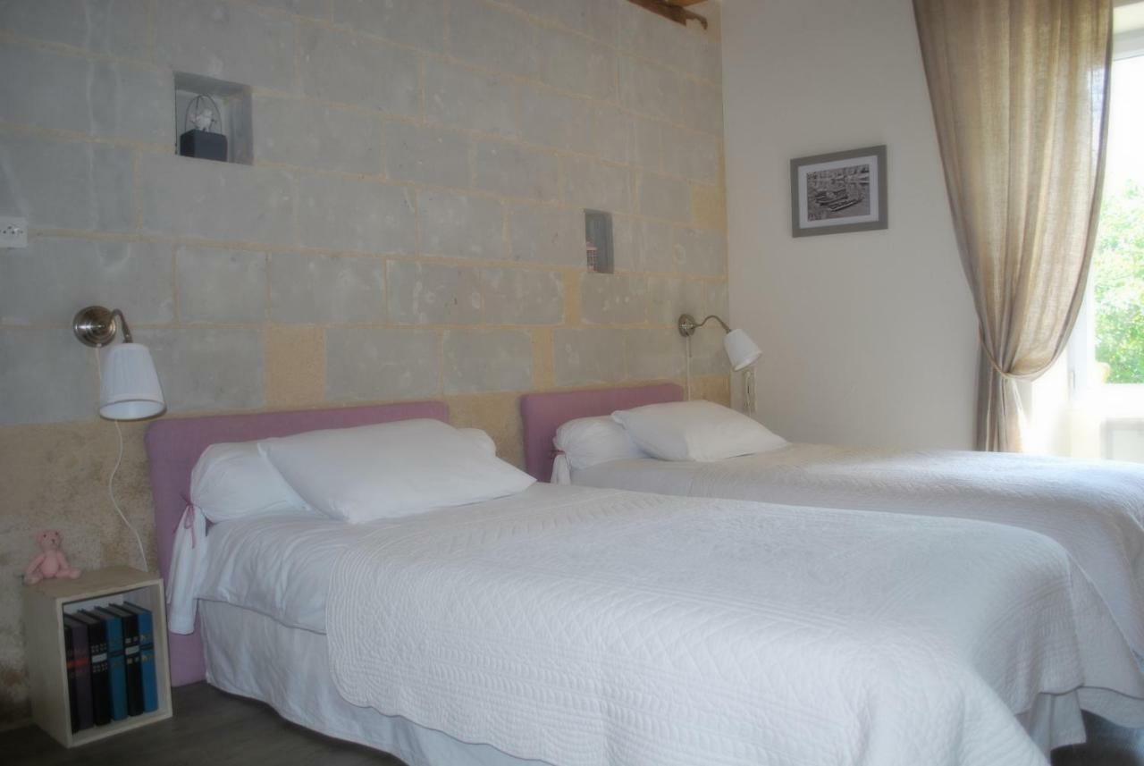 La Petite Boire - Chambres D'Hotes Pres D'Angers Murs-Erigne Bagian luar foto